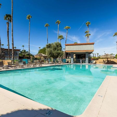 Best Western Date Tree Hotel Indio Exteriör bild