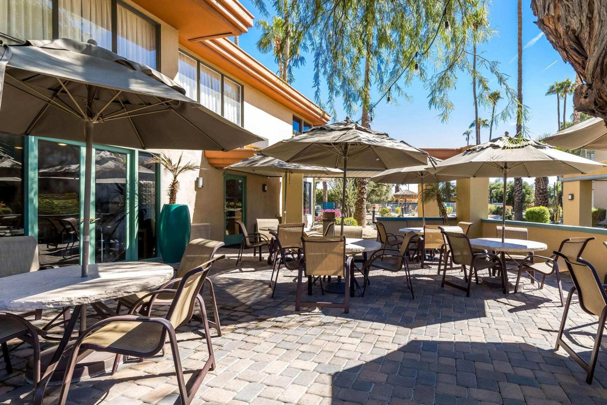 Best Western Date Tree Hotel Indio Exteriör bild