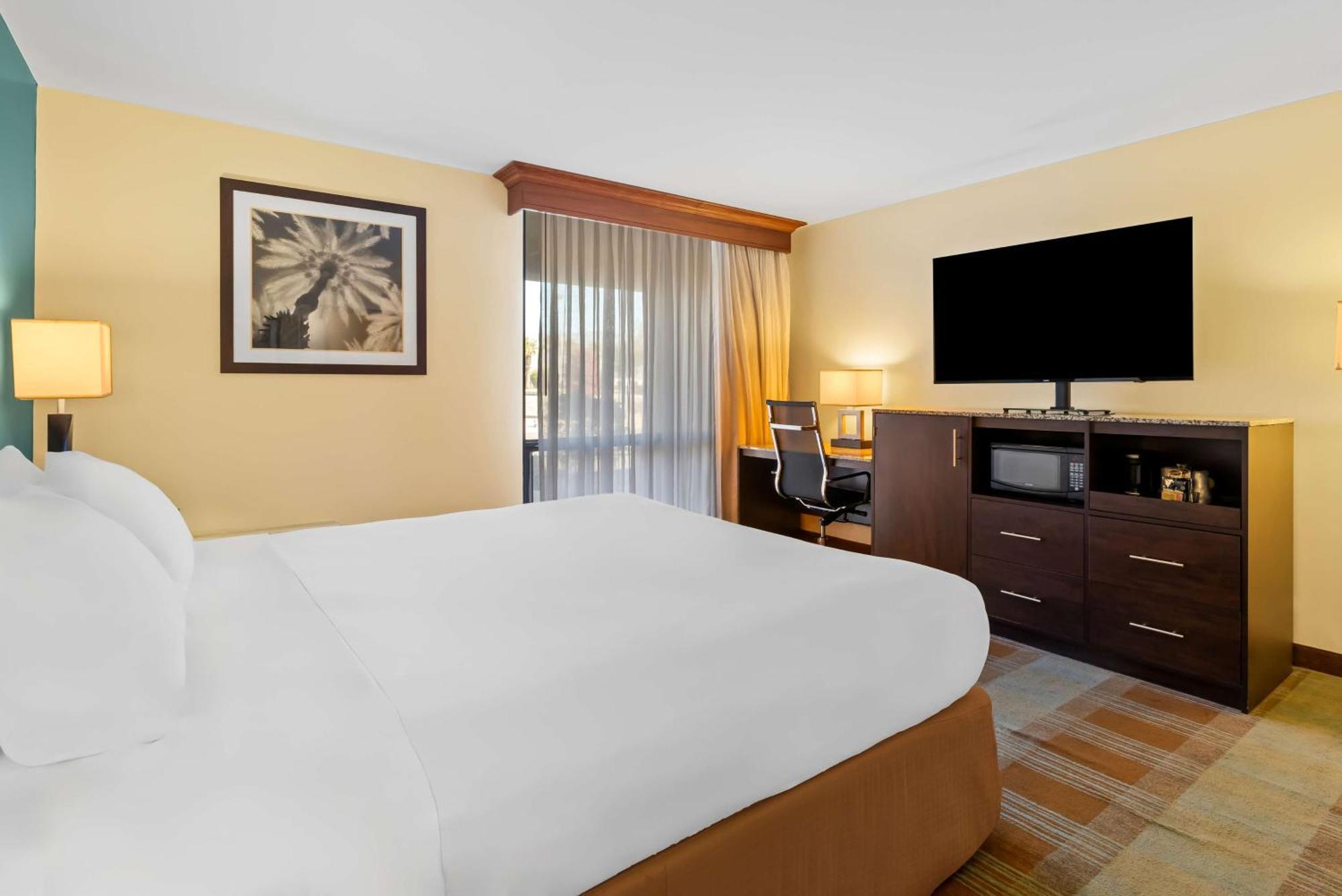 Best Western Date Tree Hotel Indio Exteriör bild